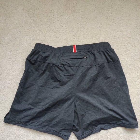 Tracksmith Session Shorts 5 Inch - Charcoal - Picture 2 of 3